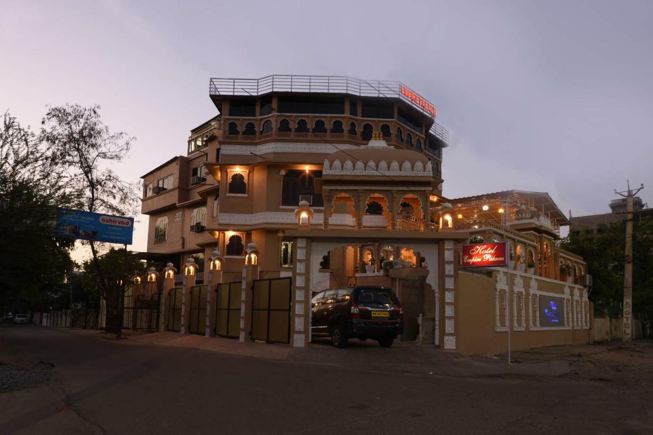 Empire Palace Hotel Udajpur Zewnętrze zdjęcie